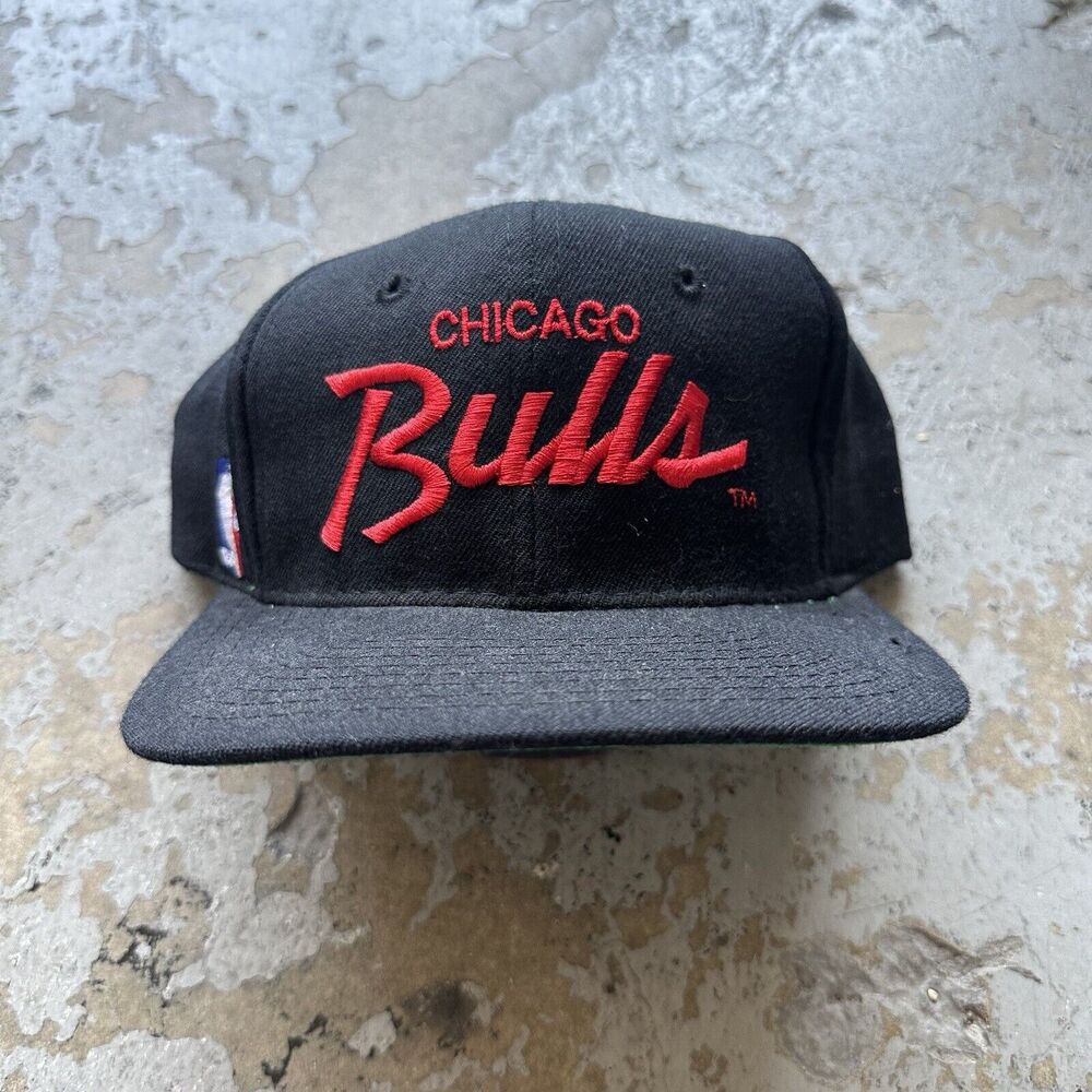 Vintage Sports Specialties Chicago Bulls Single Line Script Wool Snapback Hat
